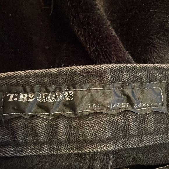 T.B2 Black Distressed Jeans Size 26 - Picture 3 of 4